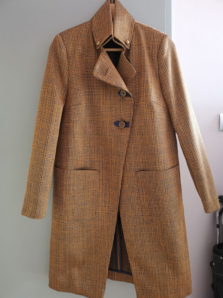 11_Olivera-Kapor-svečani_mantil_1