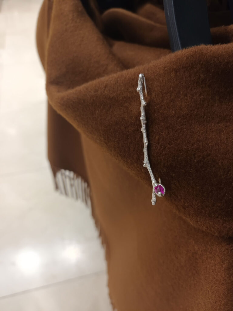 23_Tatijana-Balažic_Brošij-prijatelj