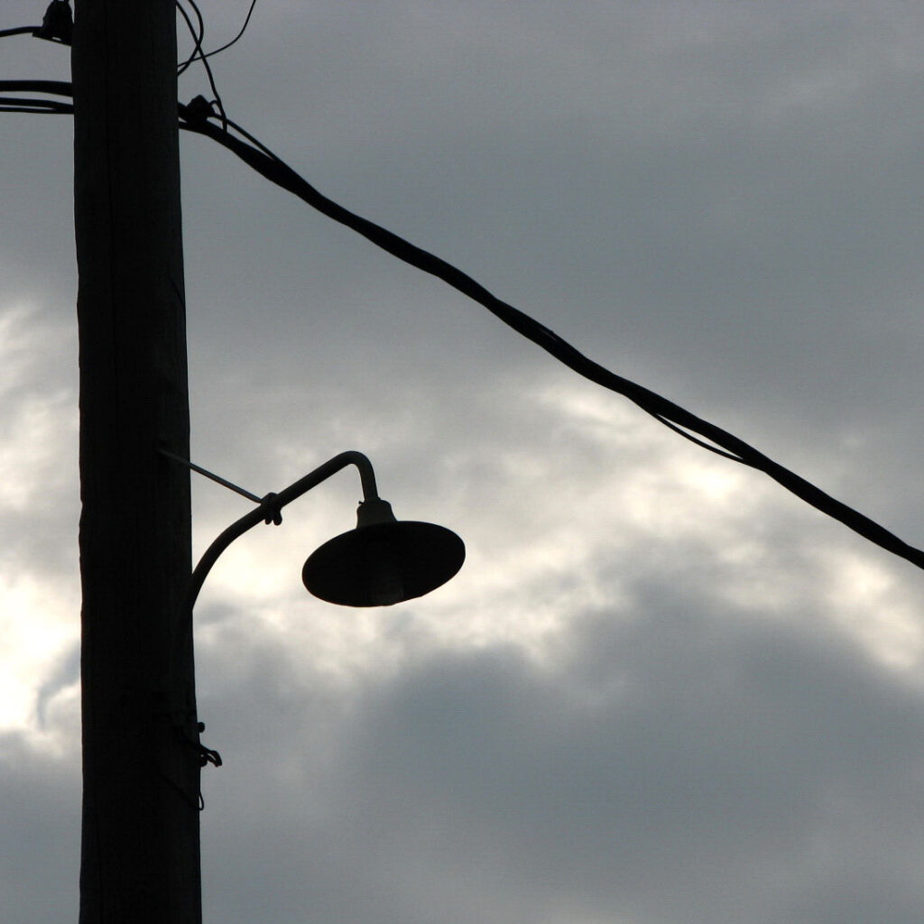 2_DEJAN-S.BOGOJEVIĆ_SVETILJKA