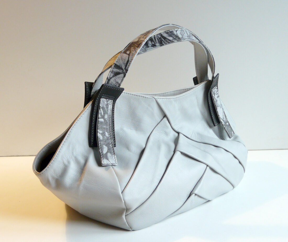 311_Larisa Županjevac_Tašna